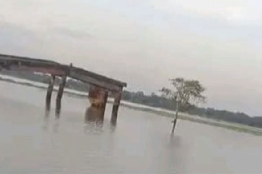 ধর্মপাশায় পরিত্যক্ত কালিজানা ব্রিজ, দুর্ভোগে হাজারো মানুষ
