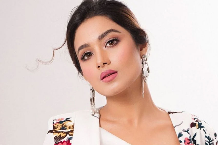 বড় পর্দায় কবে ফিরবেন ফারিণ?