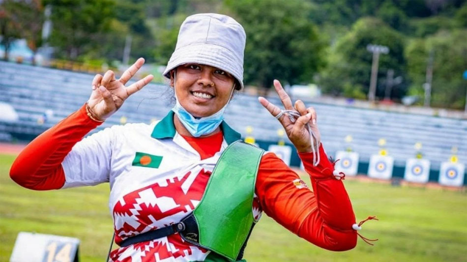 এক বছর বয়সী সন্তান রেখে বিশ্বকাপে যাচ্ছেন বাংলাদেশের নাসরিন