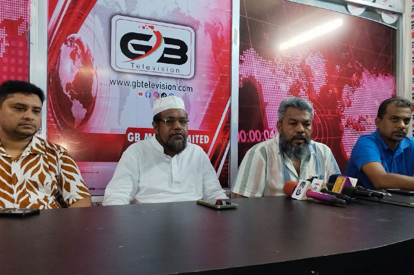 সাংবাদিকদের সঙ্গে এমদাদ হোসেন টিপুর মতবিনিময়