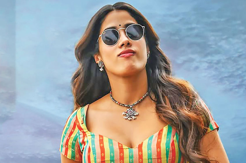 ‘পেড্ডি’ সিনেমায় জাহ্নবী অভিনীত চরিত্র নিয়ে বিতর্ক: ক্ষমা চাইলেন নির্মাতা