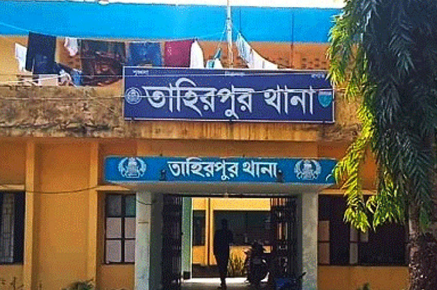তাহিরপুরে বাবাই নিয়ে নিলেন ৩ সন্তানের প্রাণ!